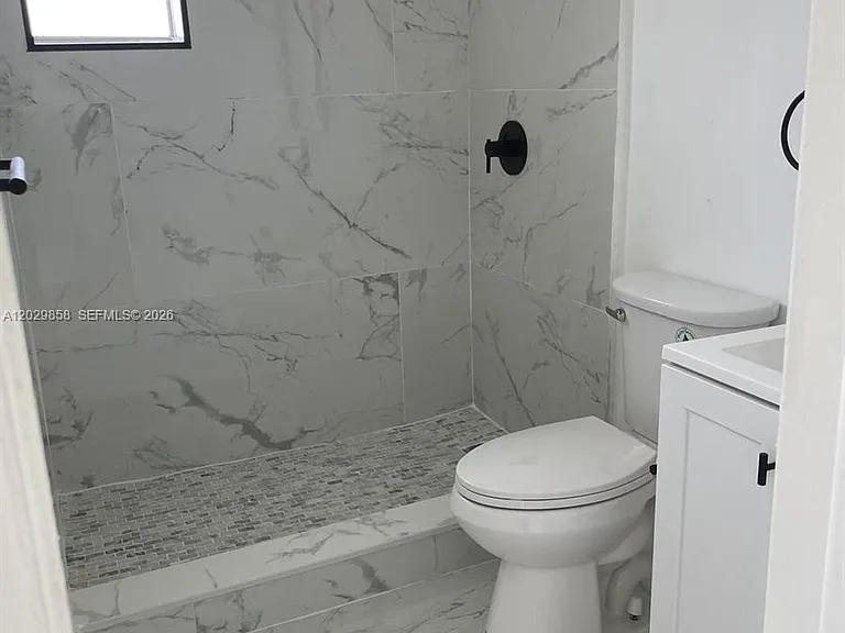 6021 Polk St #4 — Photo 1