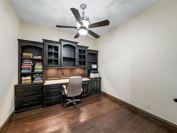 5th image of 1703 S Ashton Ave
