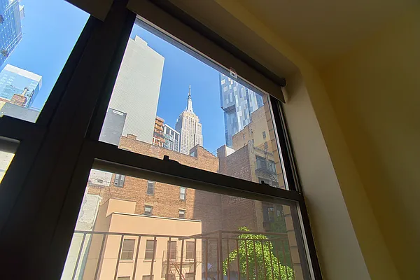 Rented by Living New York | media 11