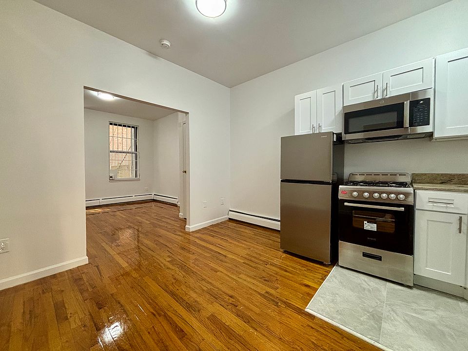 1st image of 950 Columbus Ave APT 1A
