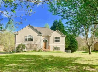 44 River Oak Ct, Temple, GA 30179