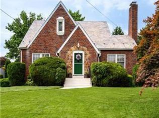 4011 Green Pond Rd, Easton, PA 18045