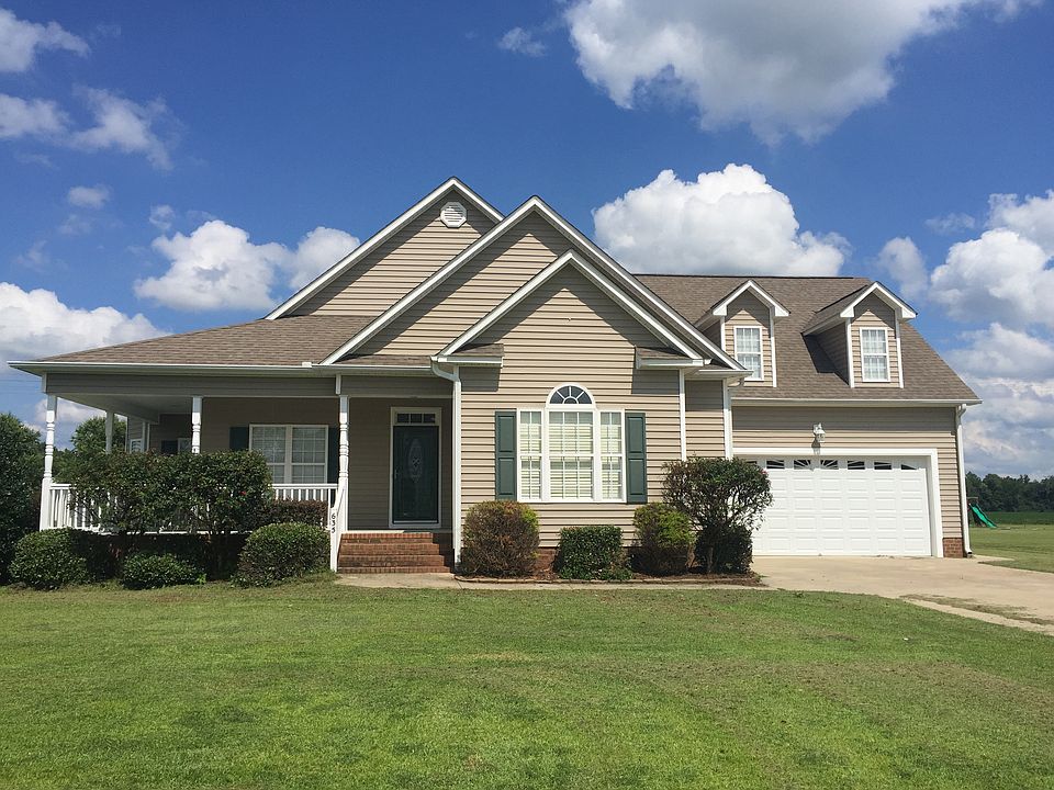1st image of 635 Broadmoor Ct