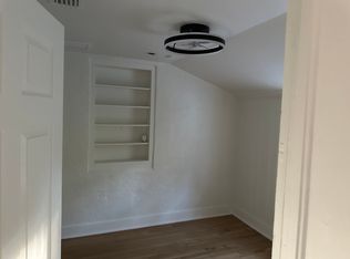 204 NW 25th St #1, Gainesville, FL 32607