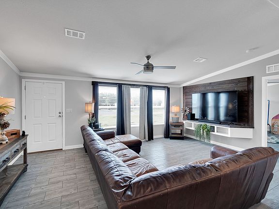 3rd image of 129 Old Blooming Grove Rd