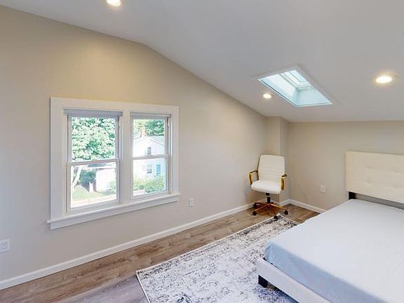 4th image of 539 Orange St #6-0