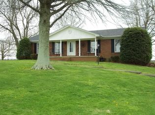 297 Sutton Ln, Lancaster, KY 40444