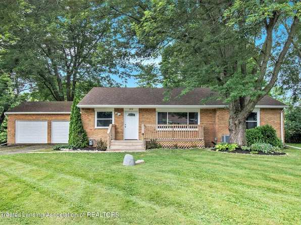 5119 Westhill Dr, Lansing, MI 48917