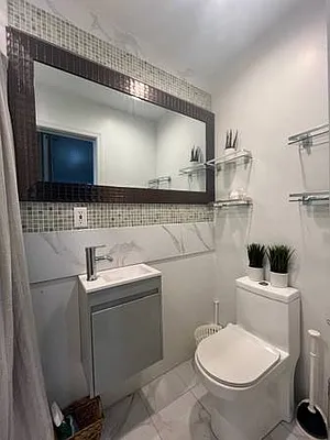 Rented by JAY MICHELLE REALTY LLC | media 10