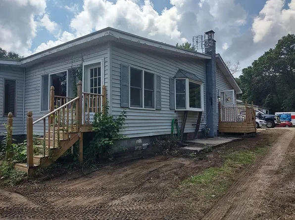 11495 E 400 N, Grovertown, IN 46531