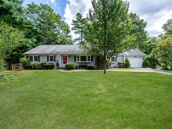 141 Rolling Hitch Road, Centerville, MA 02632