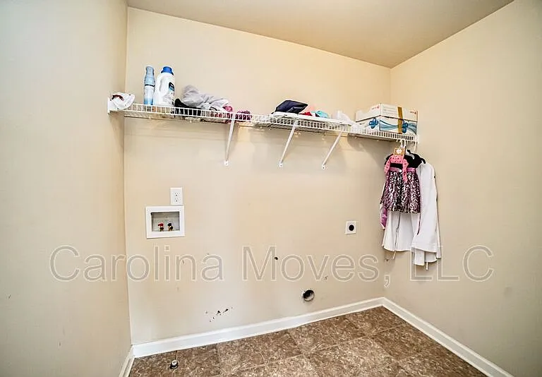 200 Sunnybrook Ln — Photo 24