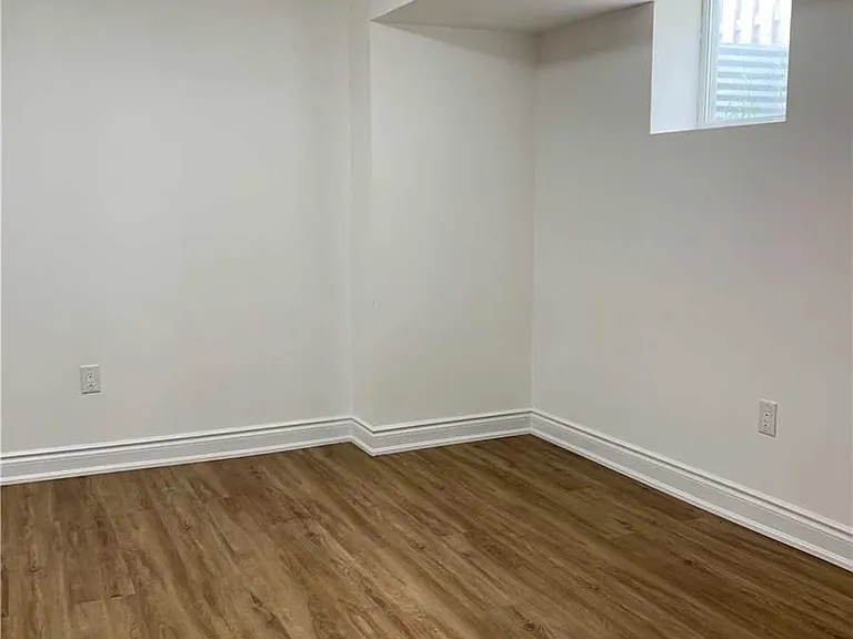 7227 Para Pl #BASEMENT — Photo 7