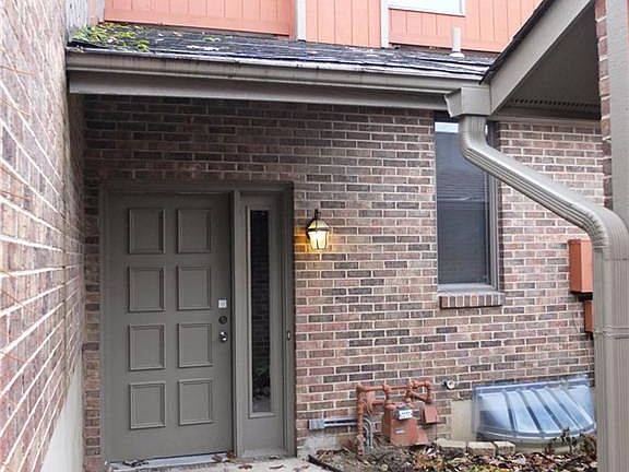 2nd image of 1100 Redbluff Dr