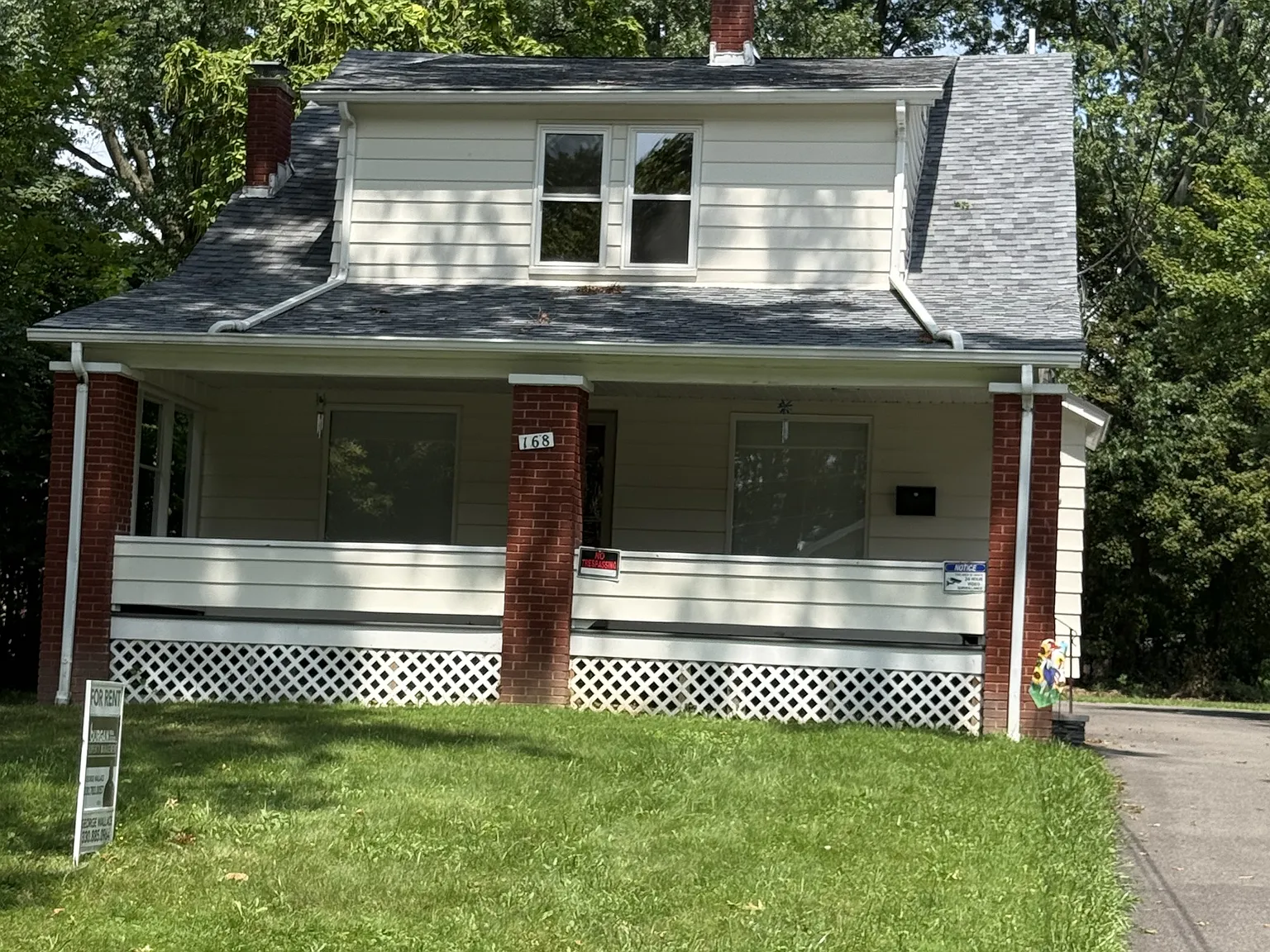 168 Lowell Avenue - 2 — Photo 1