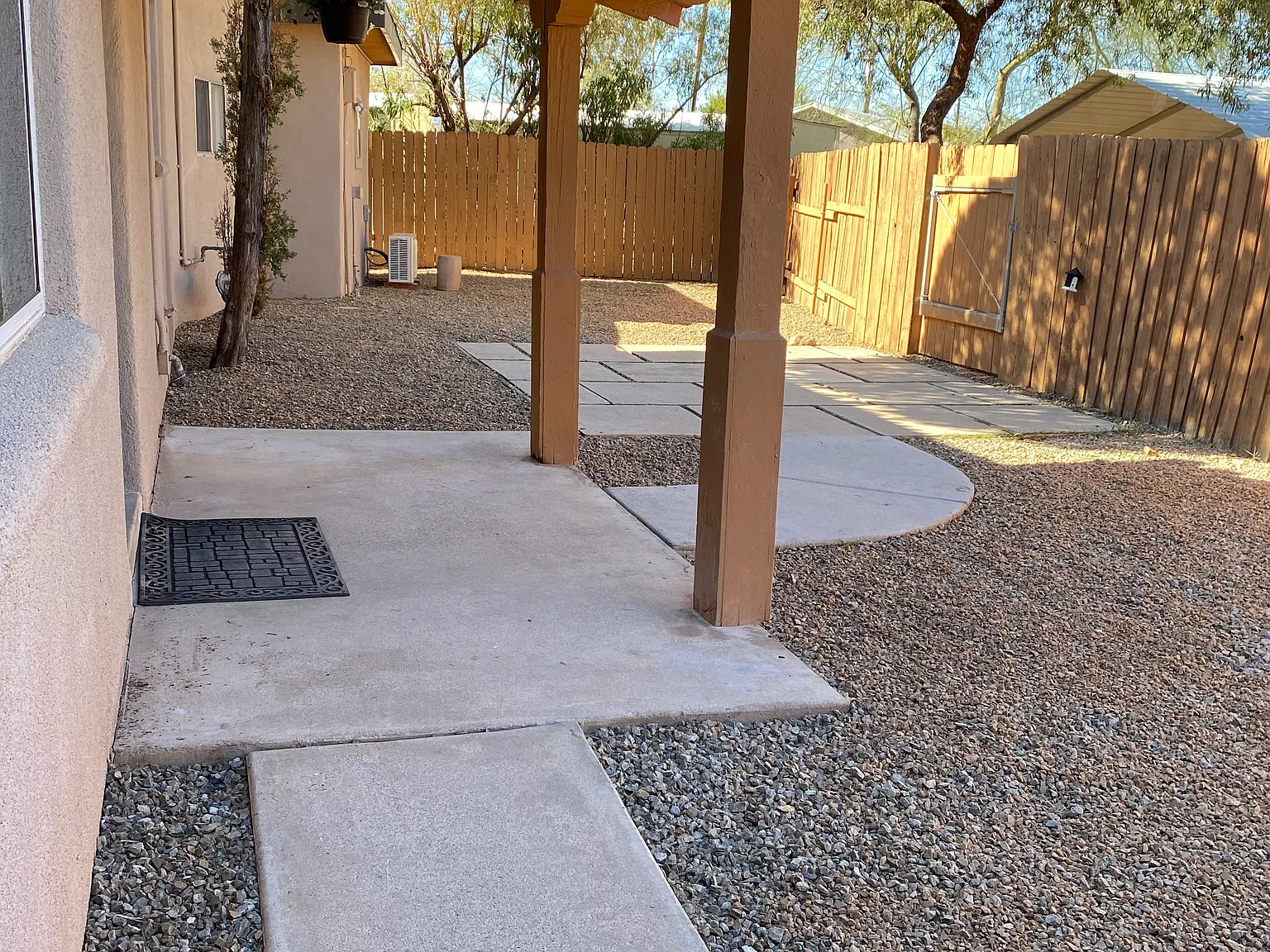 3 bed, 1625 sqft, $2,000 — Photo 2