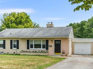 2037 Rose Ln, Broomall, PA 19008