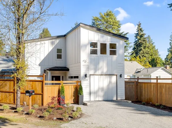 11020 17th Avenue NE, Seattle, WA 98125
