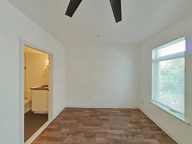 6619 Ridge Avenue — Photo 19