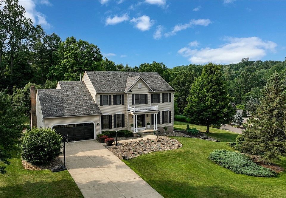 1st image of 4360 Oakmont Dr