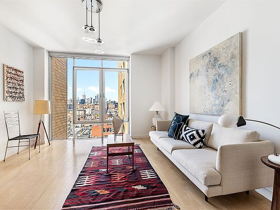 3rd image of 50 Franklin St APT 18C