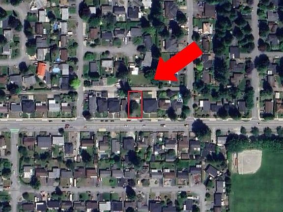 2nd image of 1067 Prairie Ave