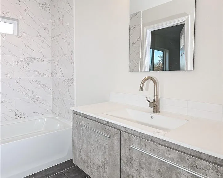 3104 El Capitan Ave #2 — Photo 8