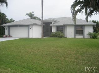 1101 SE 33rd St, Cape Coral, FL 33904