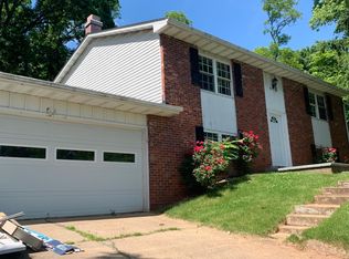 310 Grove St, Marietta, OH 45750