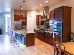 9242 Ridgegate Pkwy, Lone Tree, CO 80124