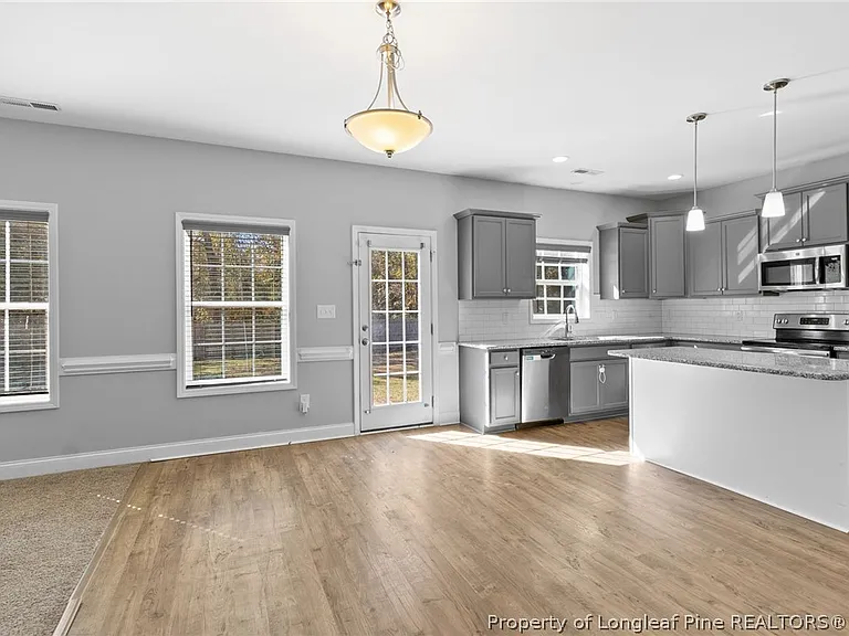 2051 Hayfield Rd — Photo 8