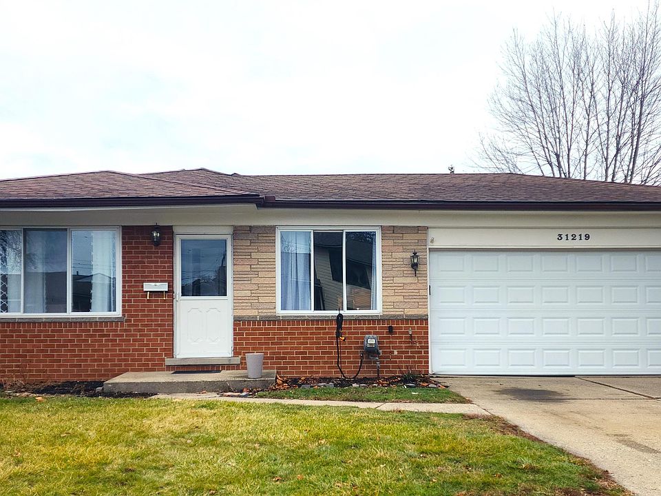 1st image of 31219 Fairfield Ave