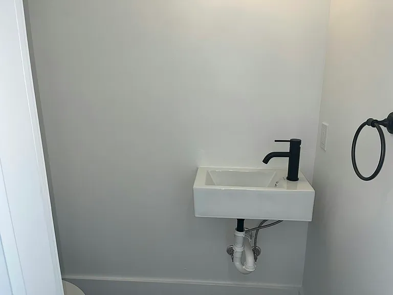 1662 N Tonti St #1A — Photo 33