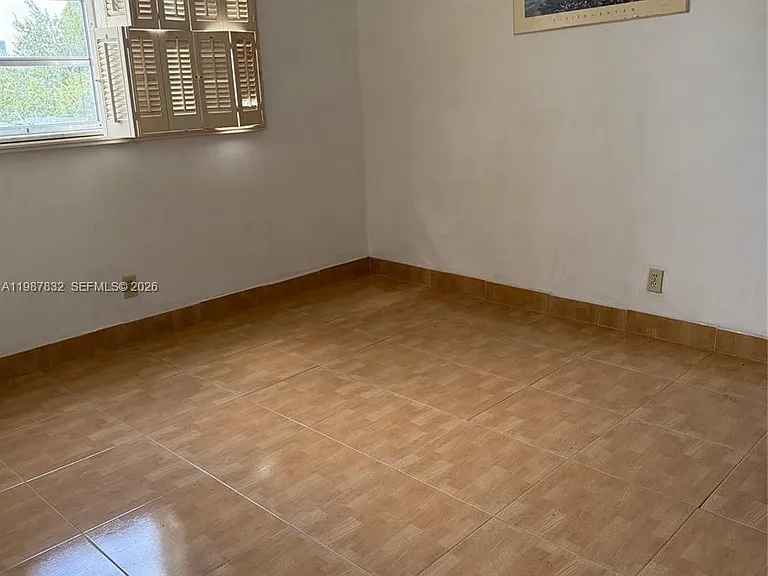 620 NE 12th Ave #408 — Photo 22