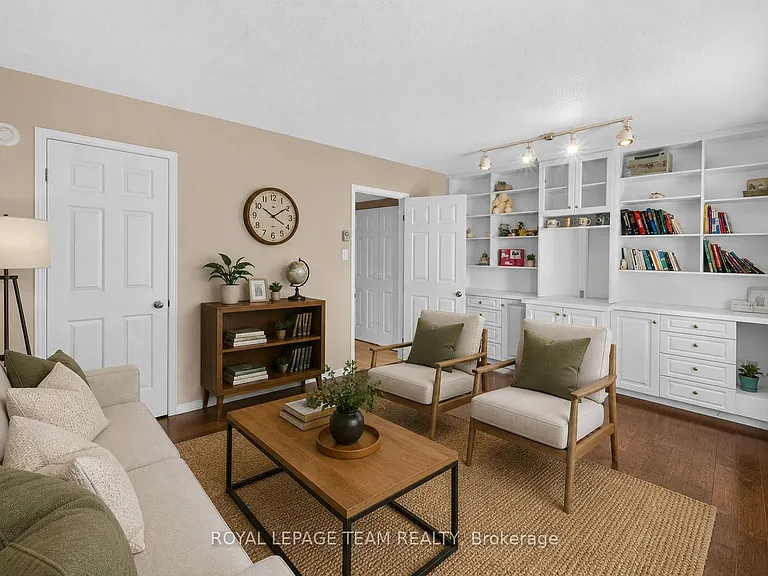 2086 Carling Ave — Photo 6