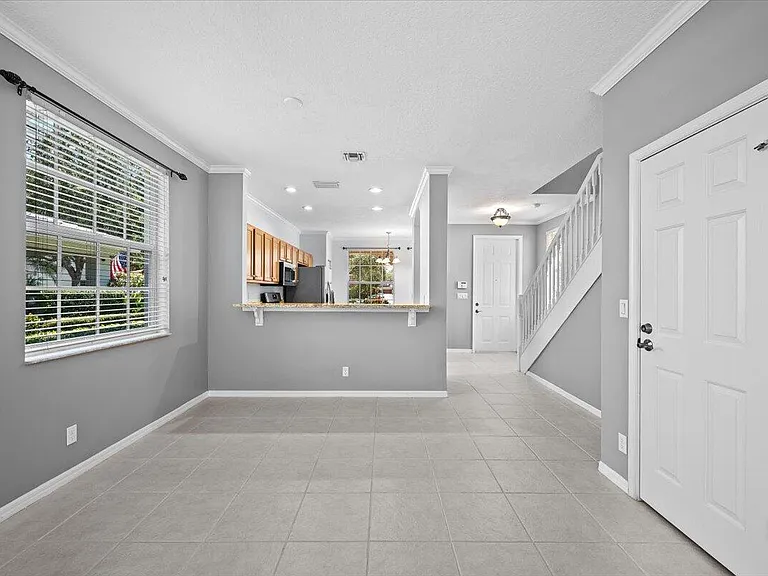 455 Pumpkin Dr — Photo 8