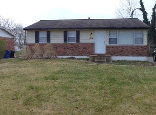 1356 Farmview Ave, Saint Louis, MO 63138
