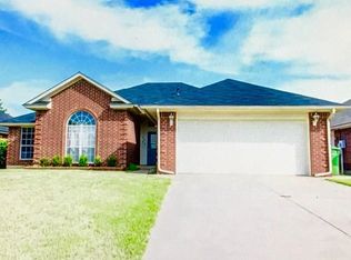 1125 Shelly Rd, Yukon, OK 73099