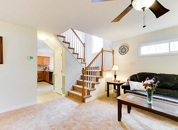 4th image of 11127 Great Meadows Dr