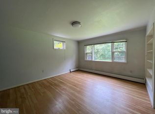 1332 Pine Tree Rd #1, McLean, VA 22101