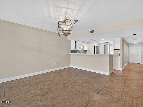 5th image of 3333 S Atlantic Ave APT 505