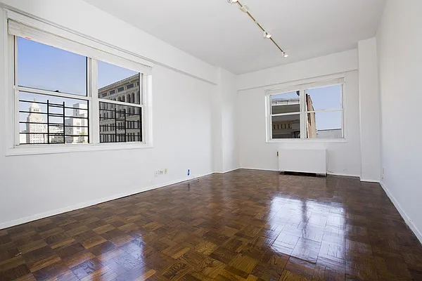 Rented by Engel & Völkers New York City | media 2