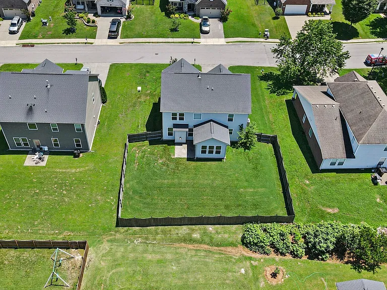 2861 Meadow Gln — Photo 46