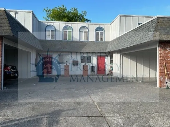 530 E Yorkshire Dr, Stockton, CA 95207