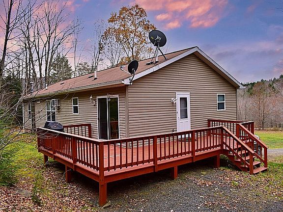 4th image of 160 Campbell Rd