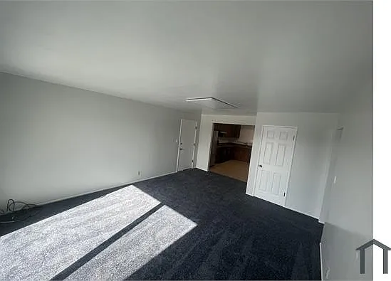 2426 Fern St #D — Photo 4
