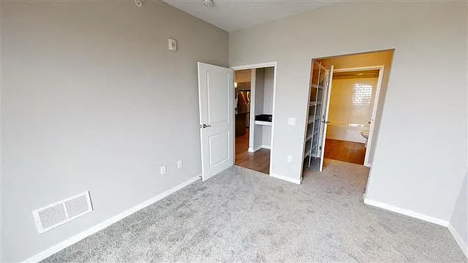 Maven Apartments — Photo 62