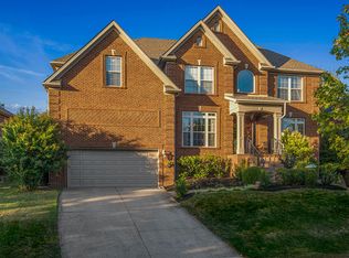 3272 Malone Dr, Lexington, KY 40513