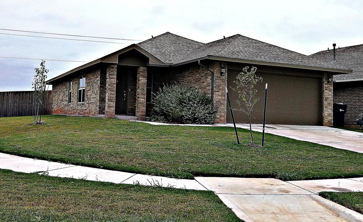 3 bed, 1250 sqft, $1,500 — Photo 1