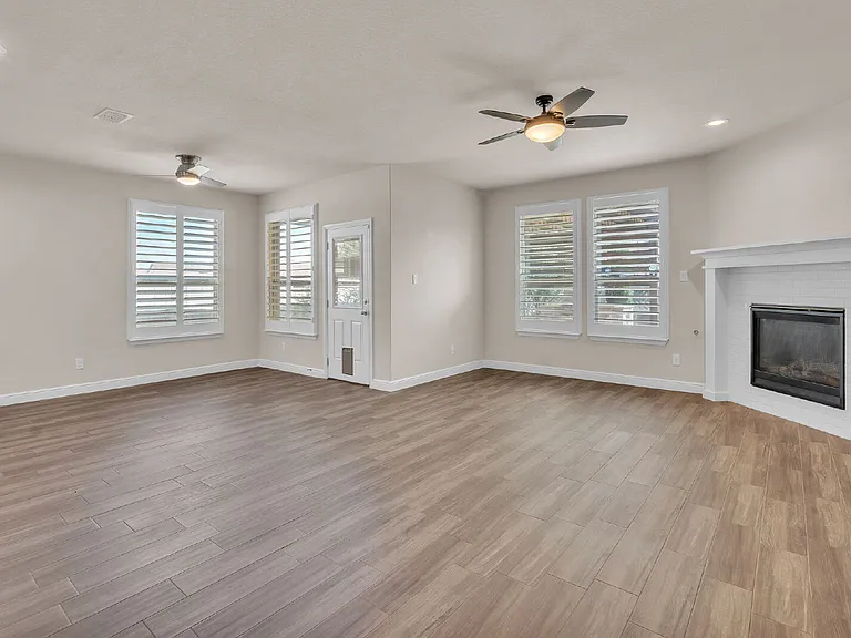 2336 Shorthorn Dr — Photo 22